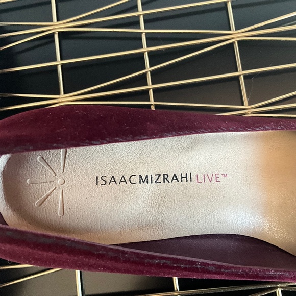 NWOT Holiday Party Velvet Embellished Block Heel Comfy Pumps Christmas Red 7.5 - Picture 8 of 8